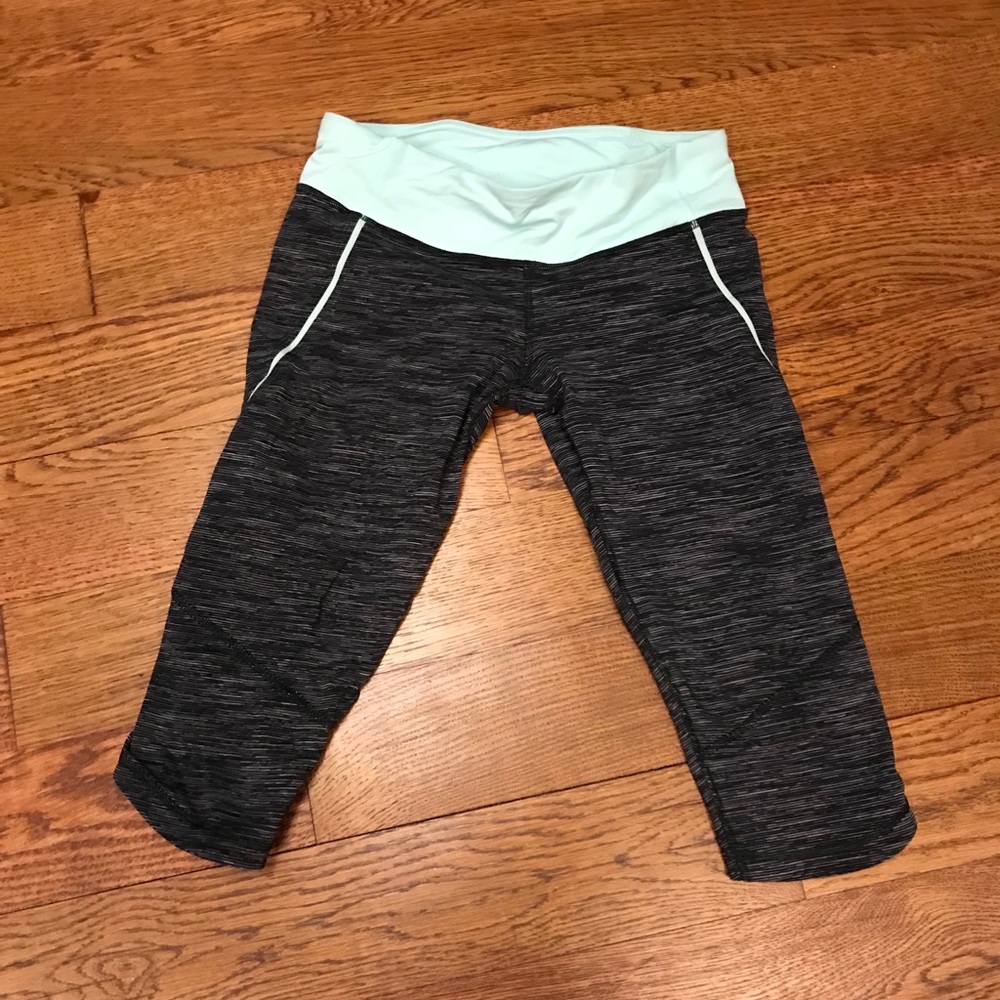 Lululemon crops